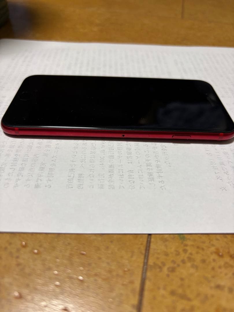 iPhone SE レッド 64GB SIMフリー　値下げあり