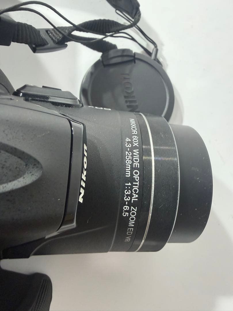 し*げ様 Nikon COOLPIX P600 充電器付き