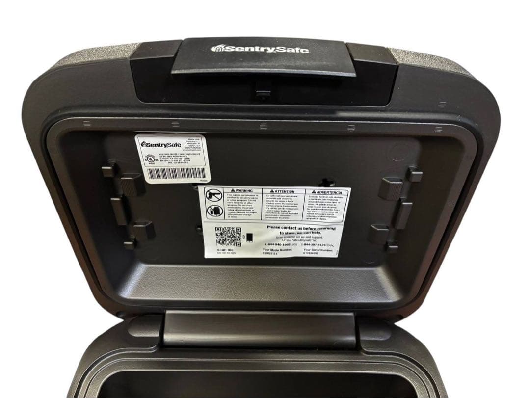 SentrySafe Medium Chest 防火・防水金庫　ポータブル