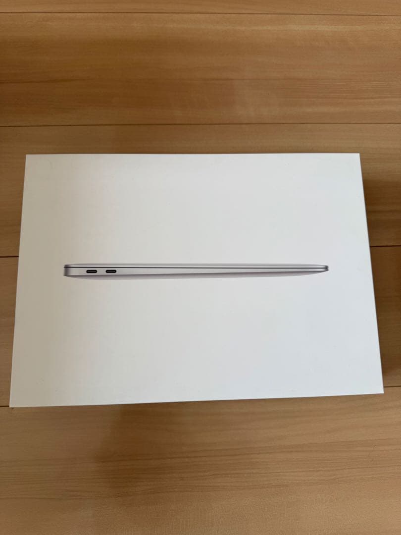 MacBook本体 MacBook Air (Retina, 13-inch, 2020)