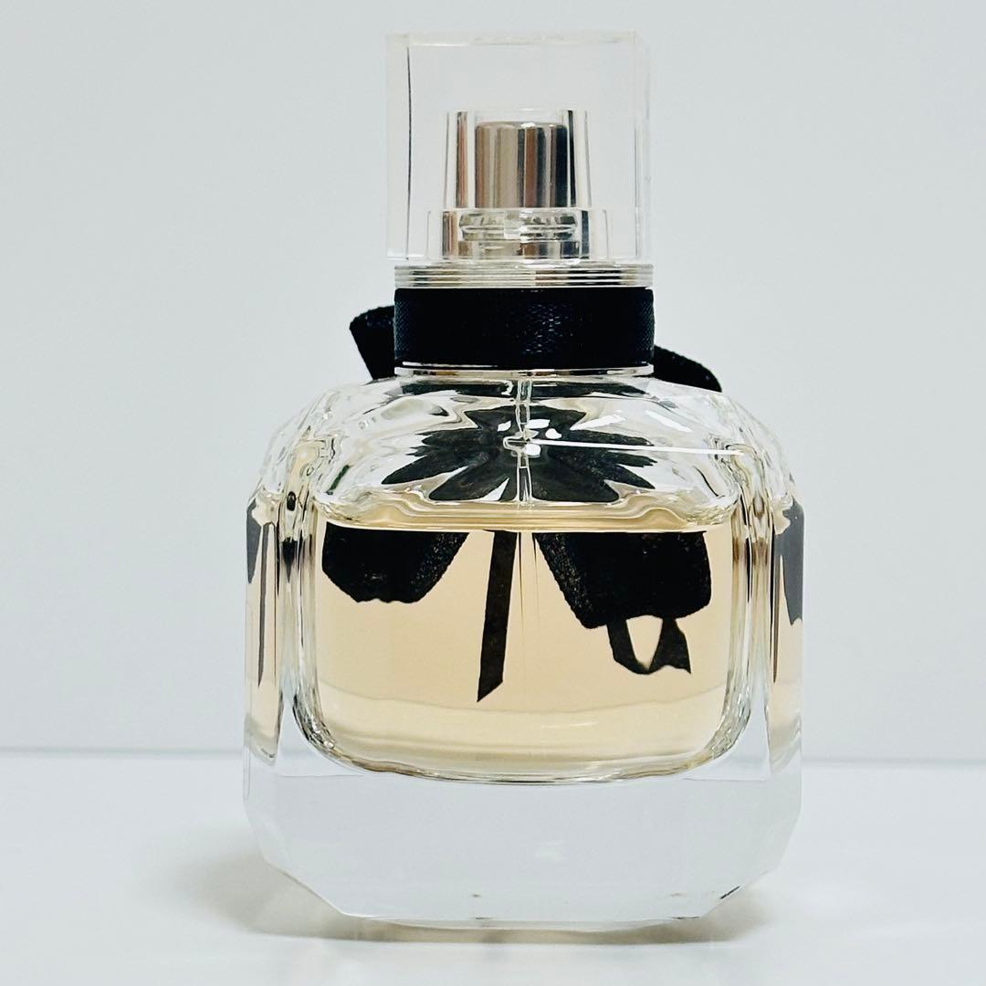 イヴ・サンローラン モンパリ オードパルファム　香水　30ml