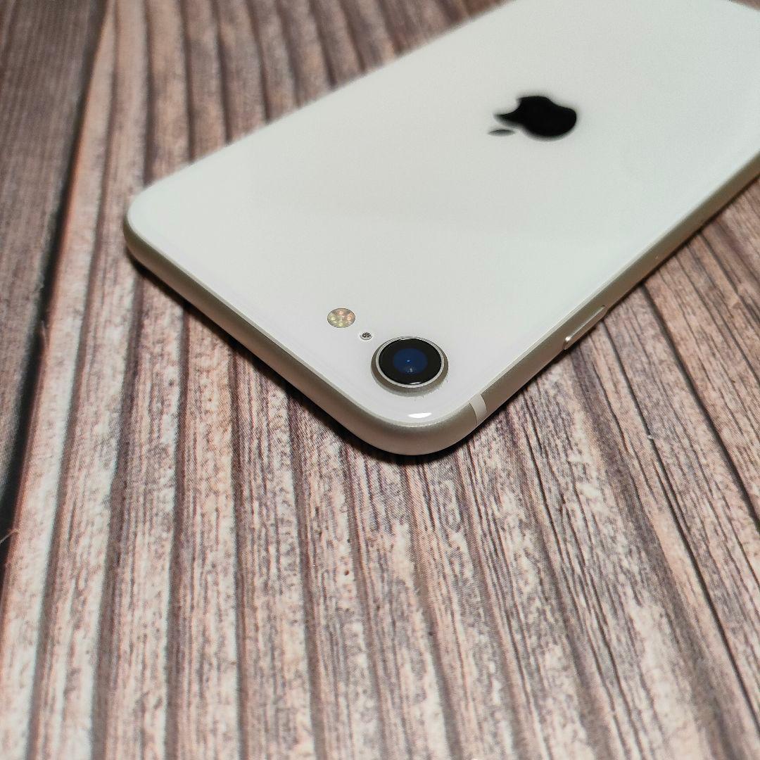 iPhone SE 第3世代 64GB ミッドナイト バッテリー88%