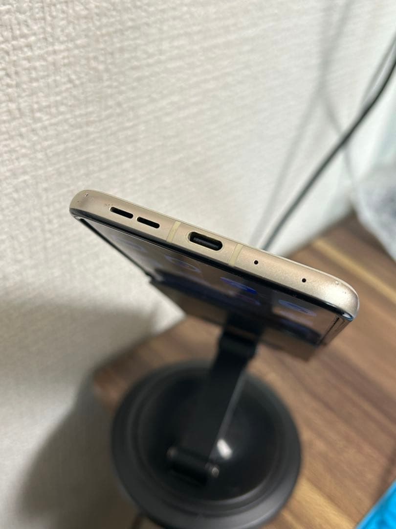 【即日発送！】motorola razr50s(XT2453-7) 256GB