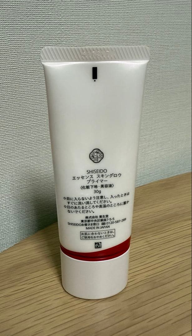 ファンデーション SHISEIDO REVITALESSENCE SKIN GLOW 320