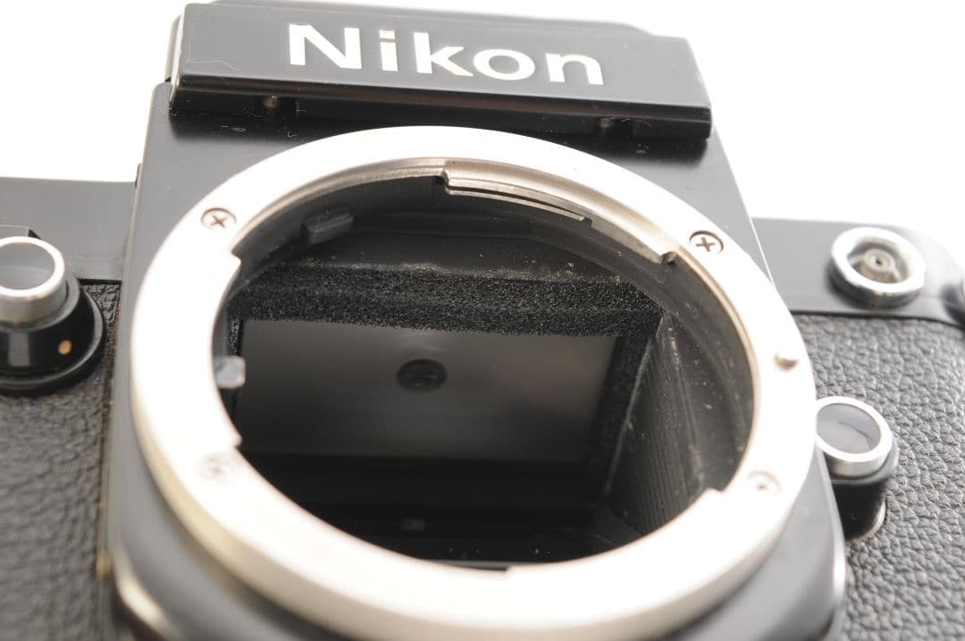 Nikon F2 アイレベル ブラック + NIKKOR 135mm F2.8