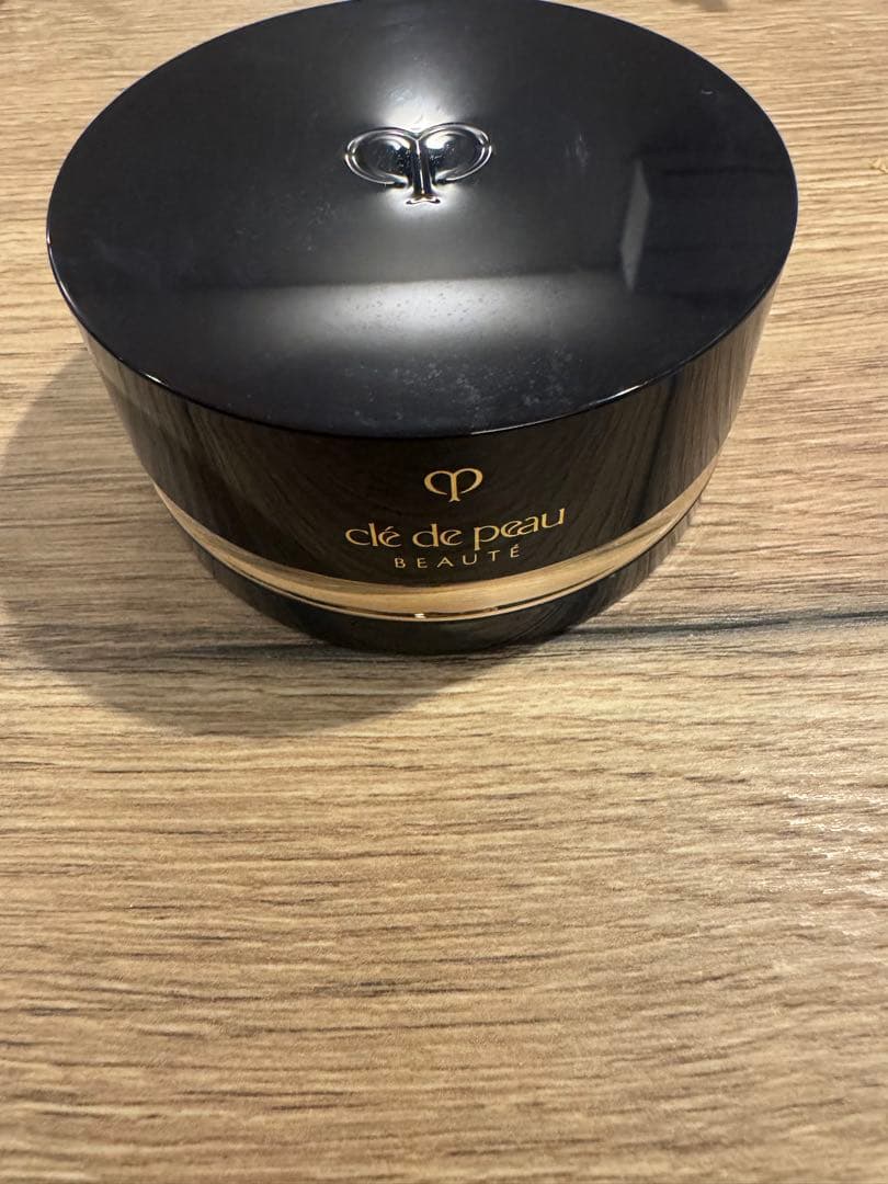 clé de peau プードルトランスパラントn ライト