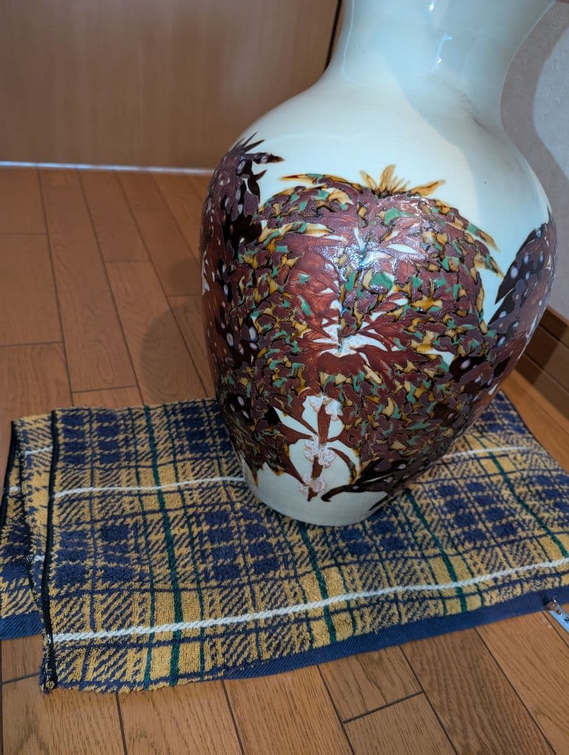 琥山花瓶陶器 花瓶 花と葉の模様 約46cm