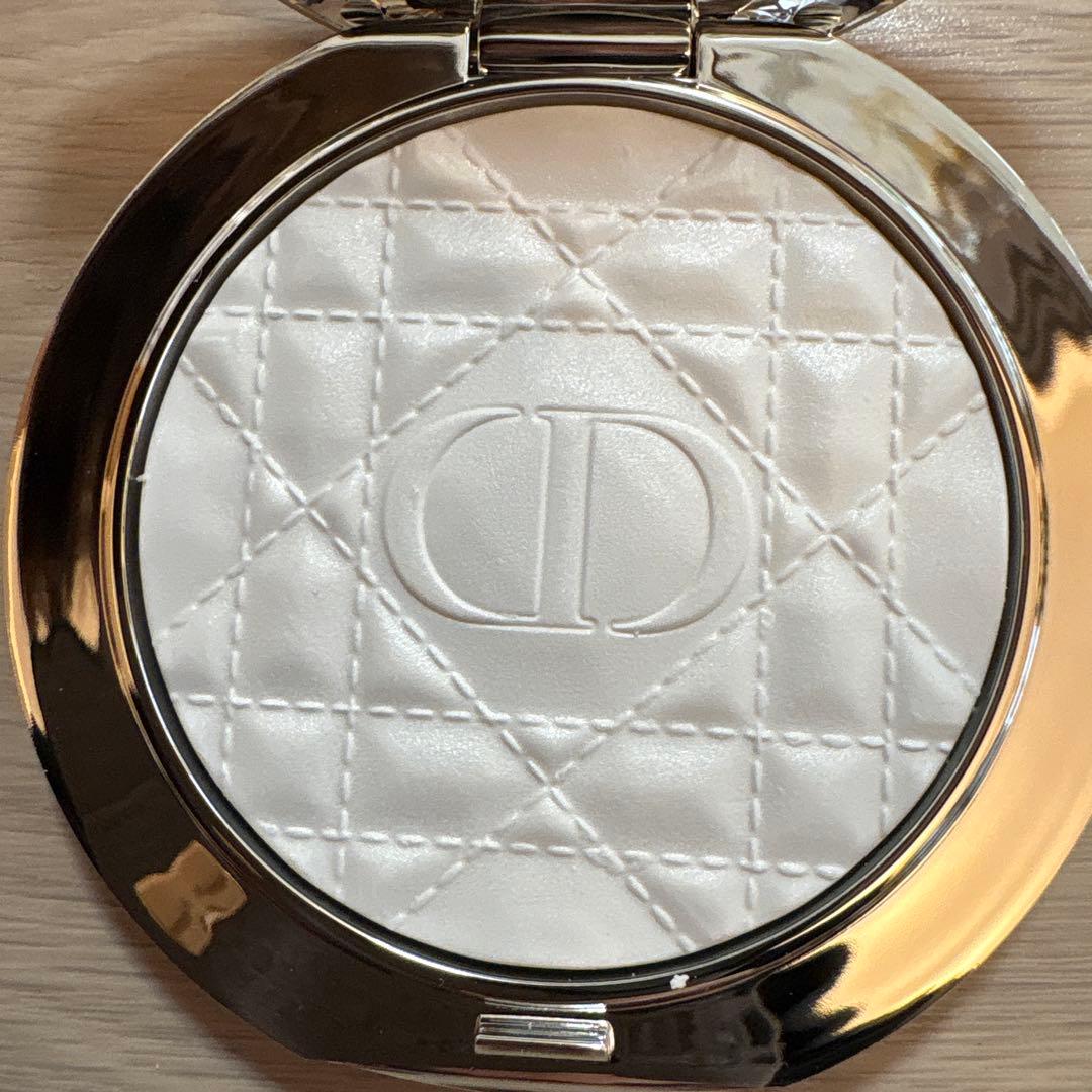 DIOR フェイスパウダー