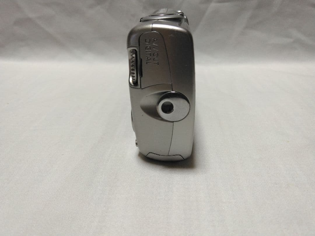 Canon IXY DIGITAL 800IS 液晶難あり