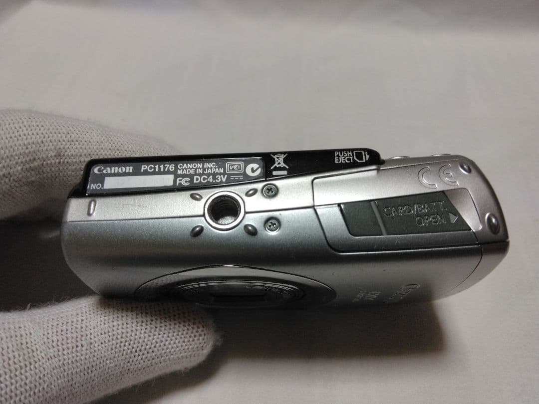 Canon IXY DIGITAL 800IS 液晶難あり