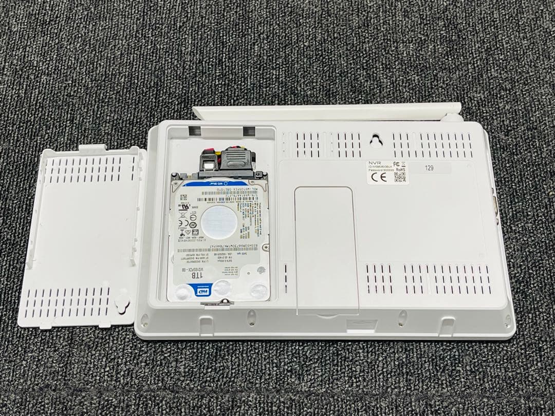 ワイヤレス防犯カメラ4台セット 10.1インチLCDモニター1TB HDD内蔵