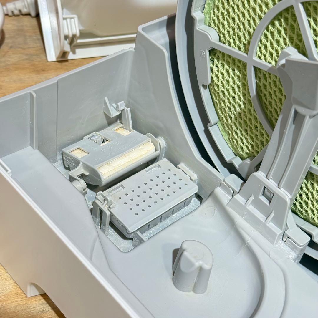 【E】 DAIKIN ダイキン　空気清浄機　ストリーマー　ACK55W-W