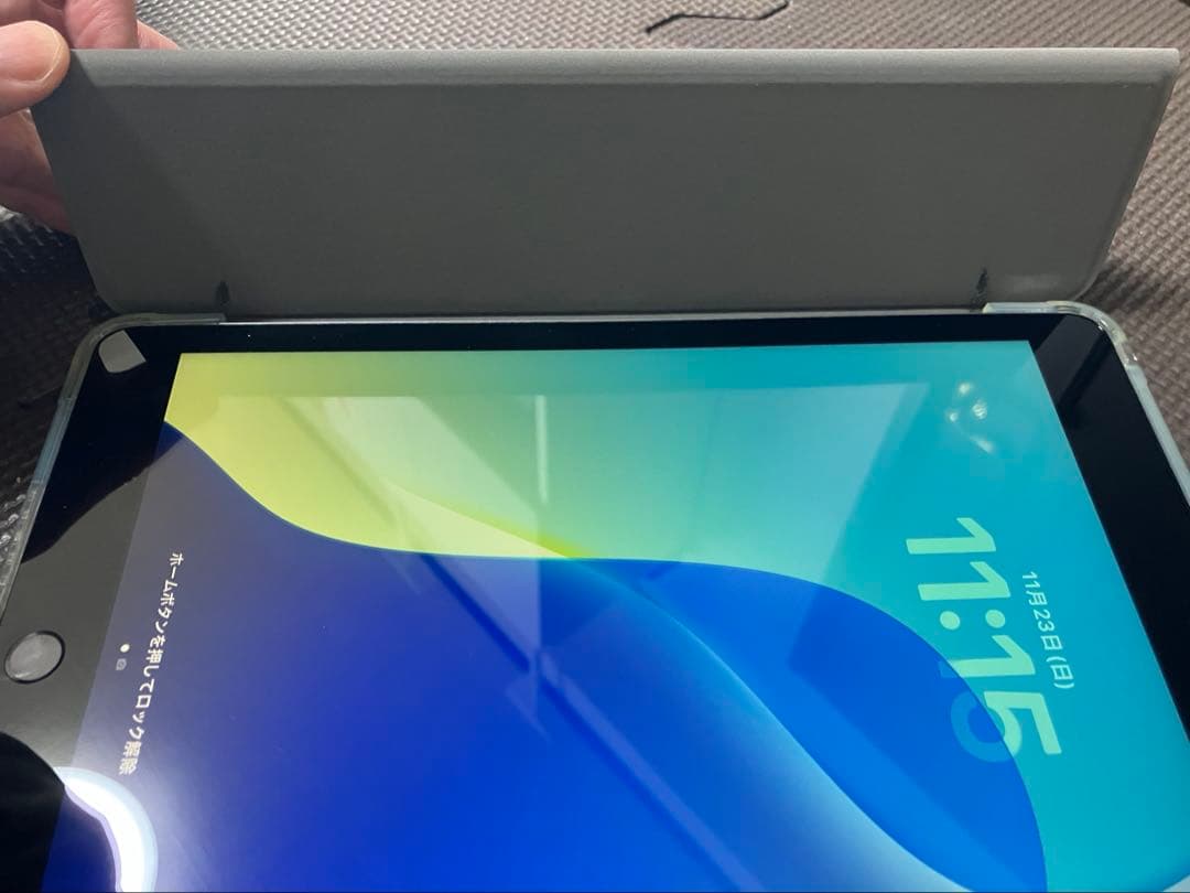 【美品】 iPad 第8世代 32GB iOS26 Cellular 91%