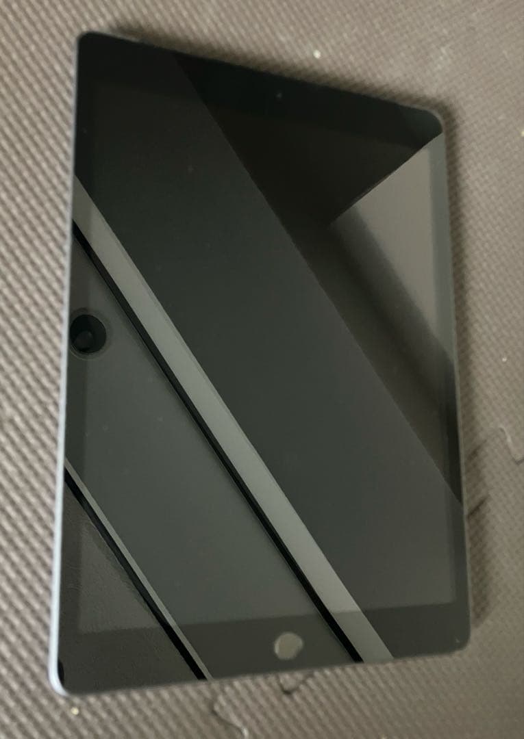 【美品】 iPad 第8世代 32GB iOS26 Cellular 91%