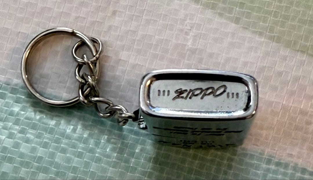 ZIPPO型 ミニチュア オイルライター ベトナム ミッキー