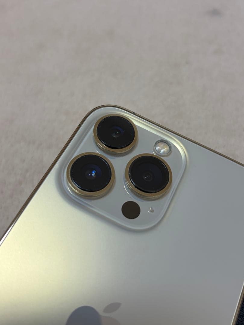 iPhone 13 Pro 256GB ゴールド 本体