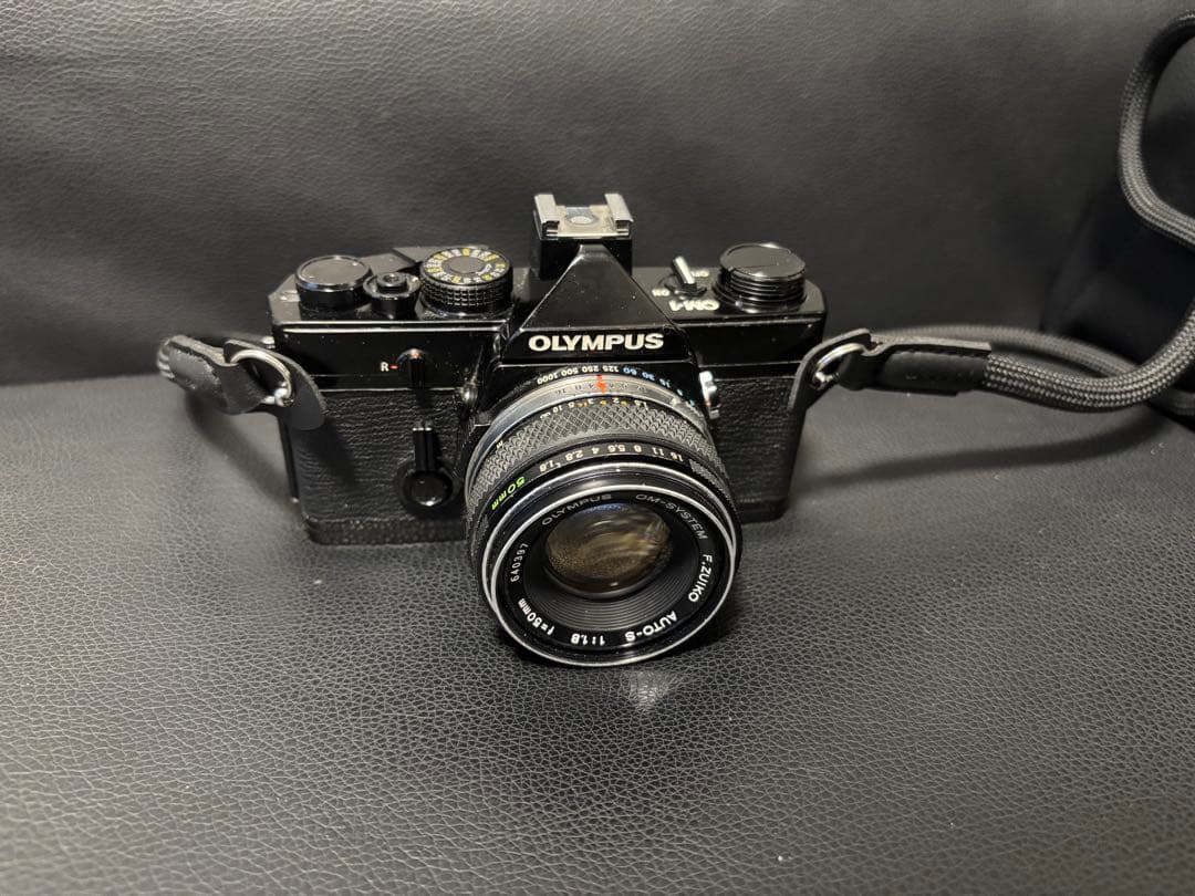 OLYMPUS OM-1 オリンパス　フィルム一眼レフカメラ 50mmレンズ