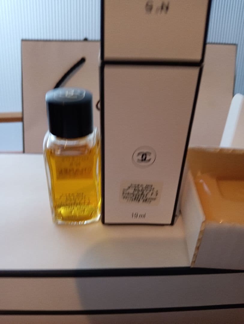 CHANEL　香水№５、№19　石けん№５　セット