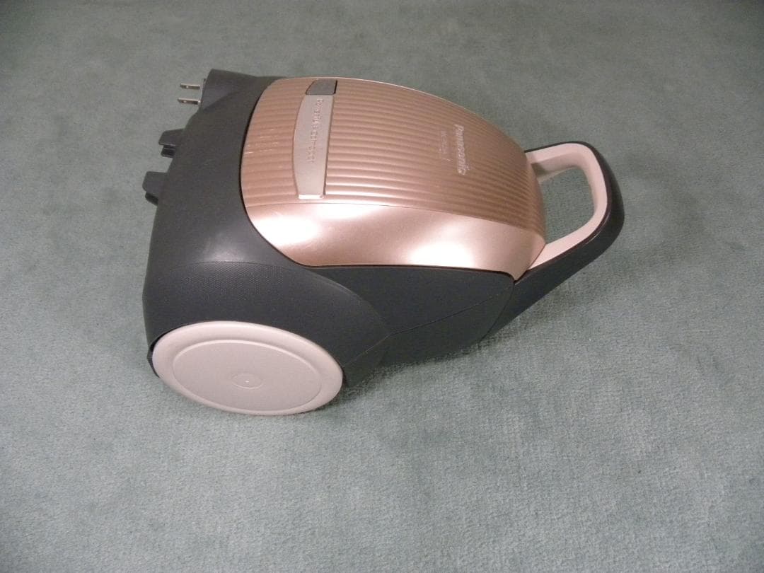 08＊Panasonic掃除機2020年製