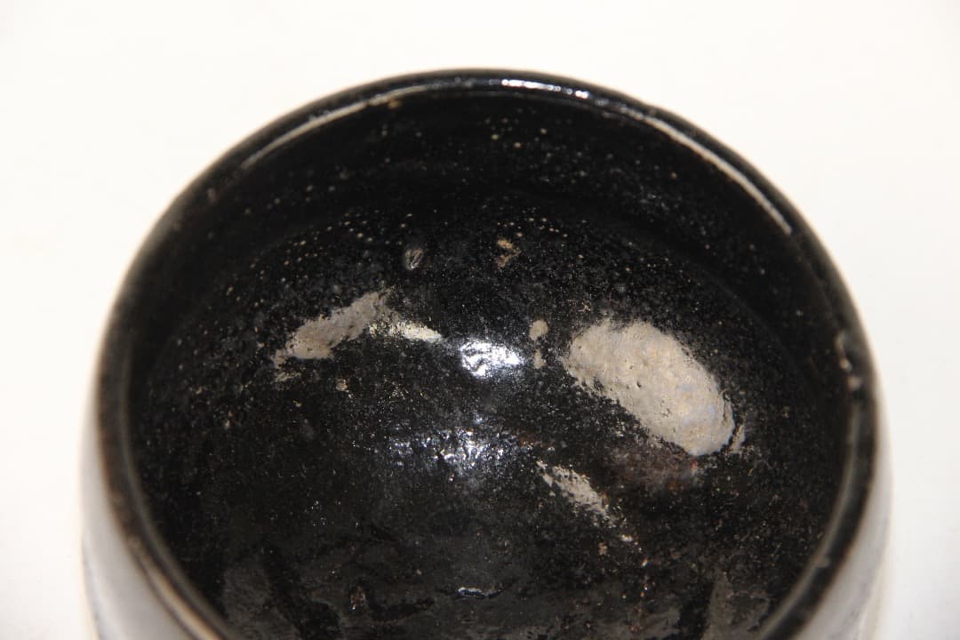 黒楽茶碗 楽焼 落款あり　抹茶茶碗 茶道具 陶器 時代物 FA01-04