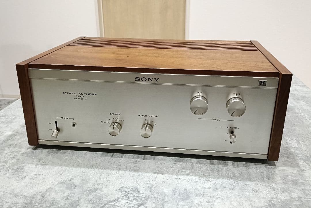 SONY 3200F ステレオ パワーアンプ ソニー （ジャンク品）