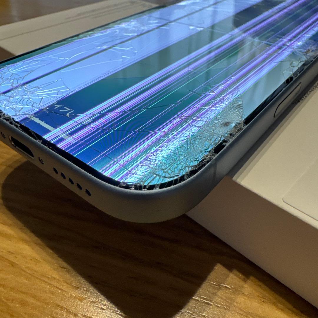Apple iPhone17 青色 本体 ジャンク品　返品不可