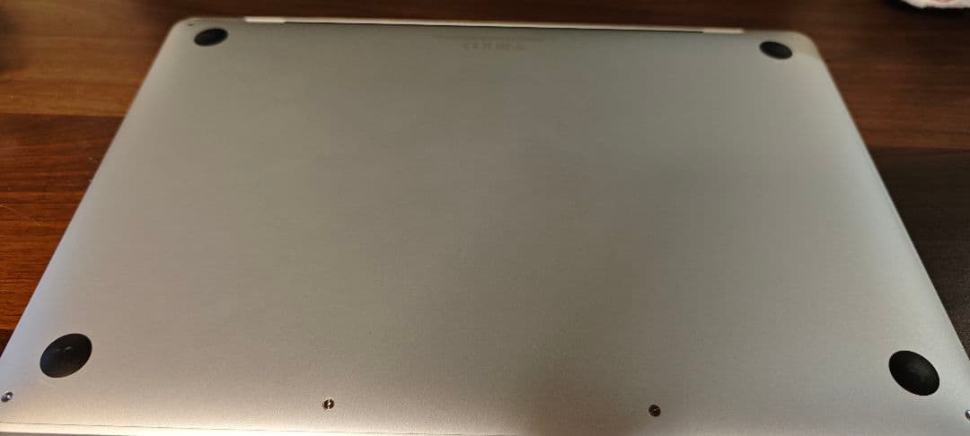 「本体・充電器のみ」Macbook Pro 2022(13インチ/256GB)