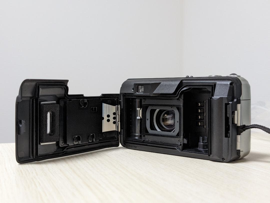 OLYMPUS SUPERZOOM 105G 動作品