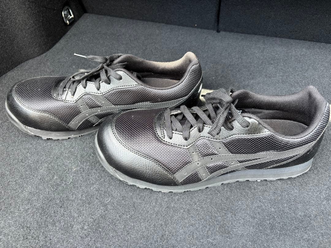 ASICS ブラック 安全靴 メッシュ素材