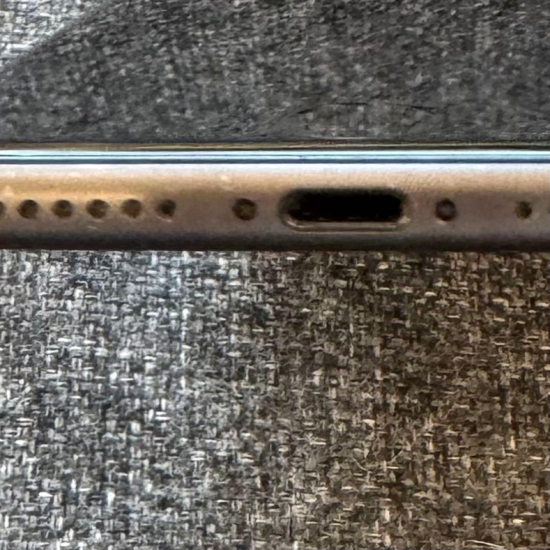 Apple iPhone 8 64GB スペースグレイ