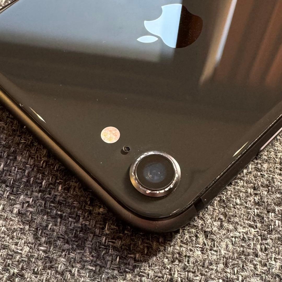 Apple iPhone 8 64GB スペースグレイ