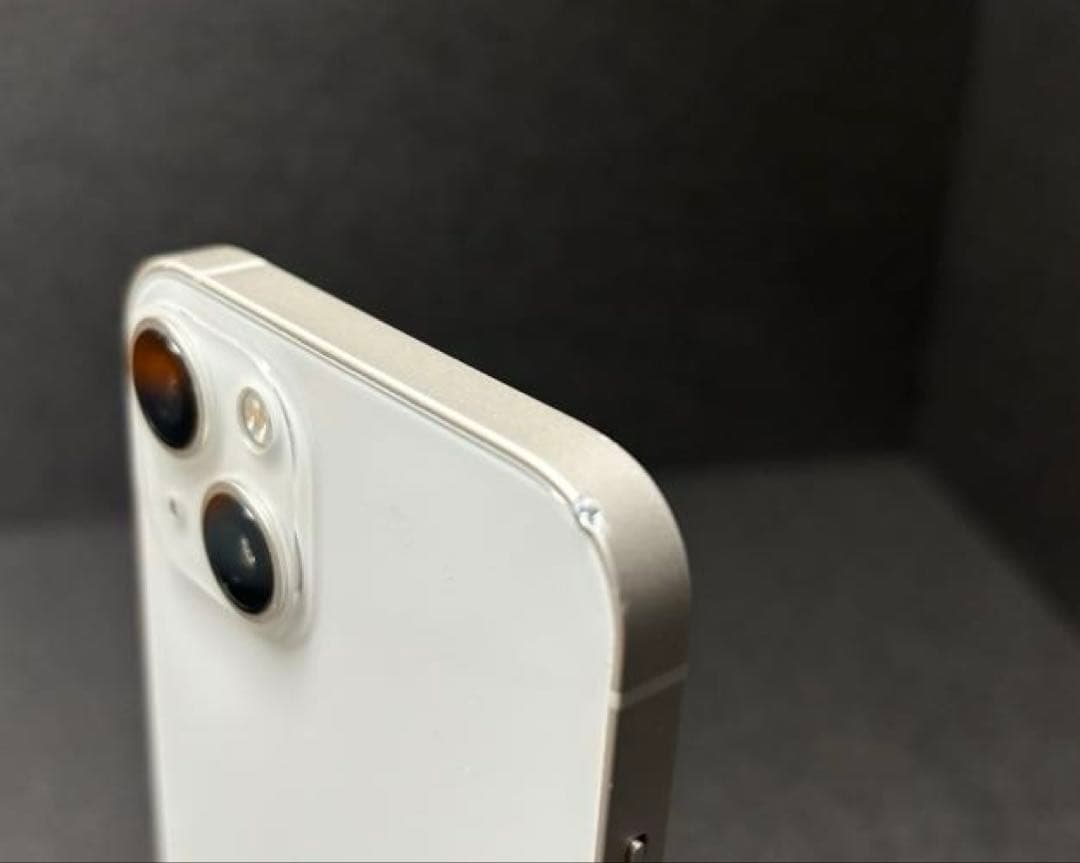 iPhone 13 スターライト256GB 新品バッテリー100%