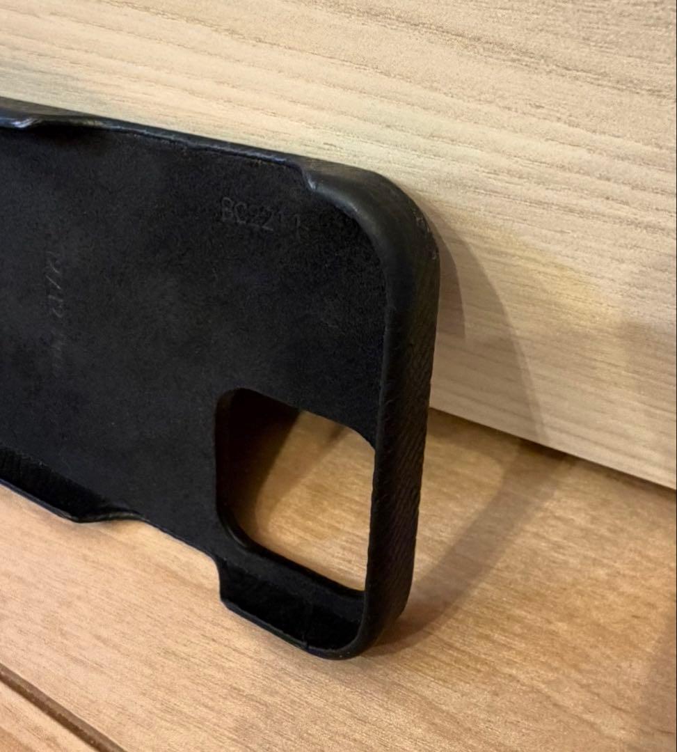 LOUIS VUITTON ／モノグラムエクリプス iPhone12Proケース