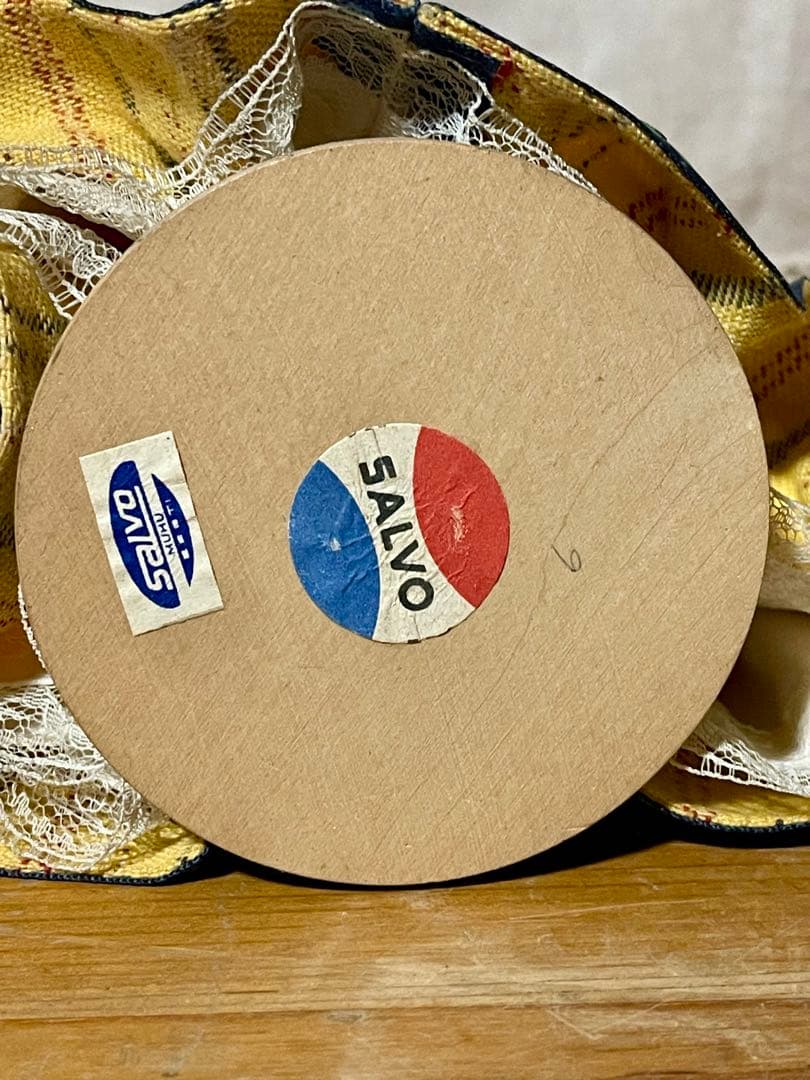 SALVO 木製 ビンテージ 人形 エストニア 民族衣装 ソビエト ソ連 置物
