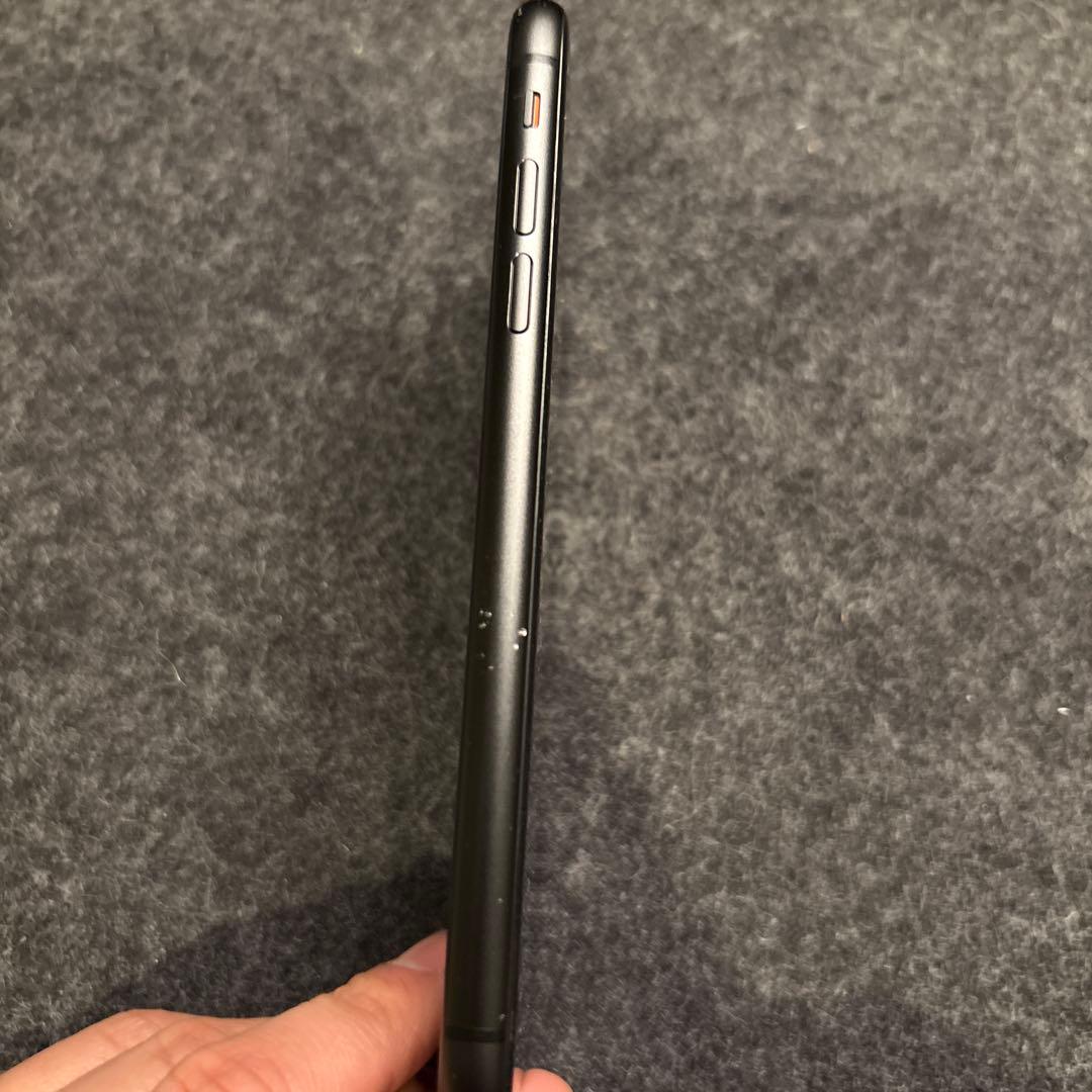 か*ん様 Apple iPhone 11 ブラック 本体　64g 箱無し