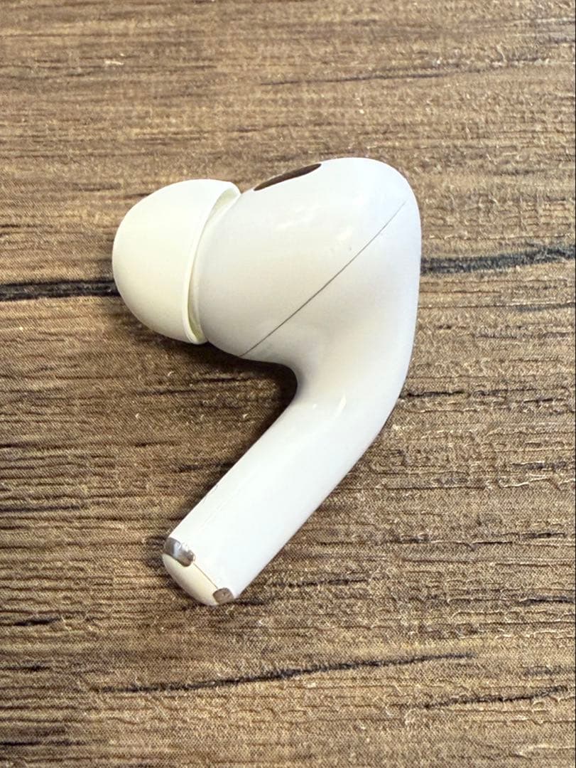 AirPods 2 右耳　A2698 2699 2700
