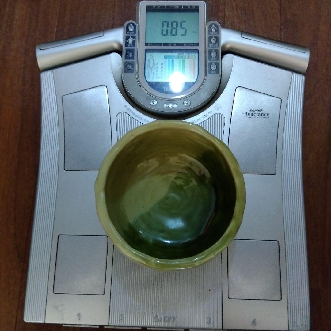 【レア 一点物】鉢 蜻蛉 緑色 陶器製 トンボ 850g