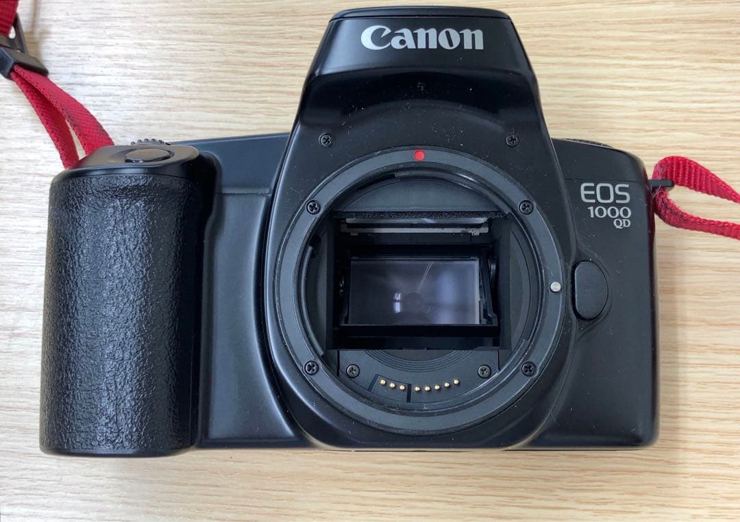 CANON EOS 1000QD 一眼レフ　フィルムカメラ