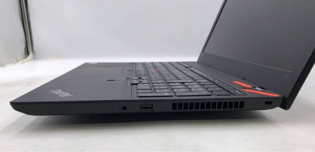 Lenovoノート 第8i5/8GB/SSD256/Webカメラ/OS無