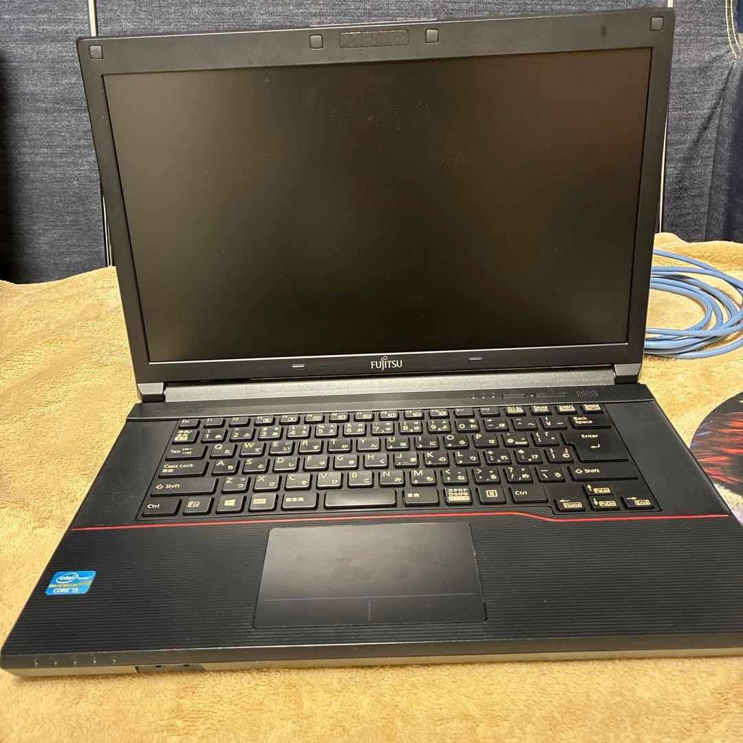 Fujitsu ノートPC 15.6インチ ACアダプター・マウス付き