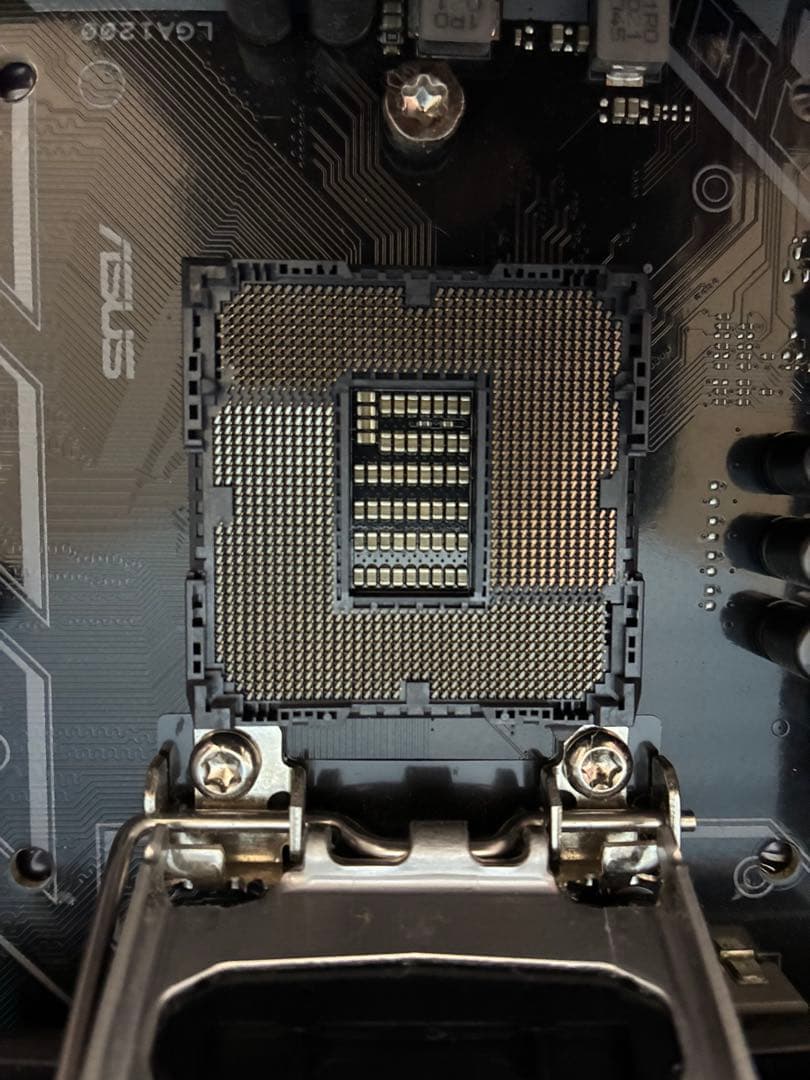 ASUS TUF GAMING H570-PROマザーボード　動作未確認