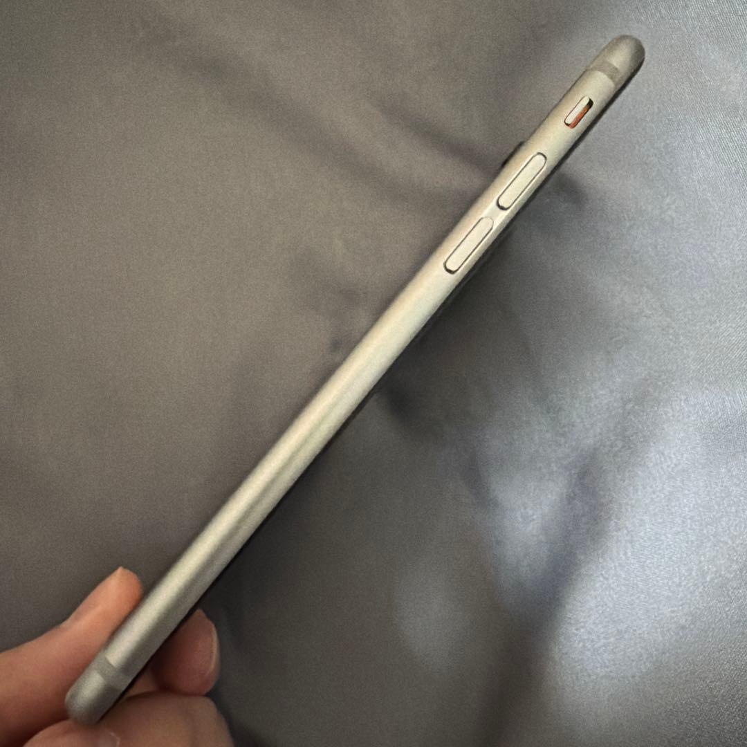 美品 Apple iPhone 6 16GBゴールド 本体 Lh198