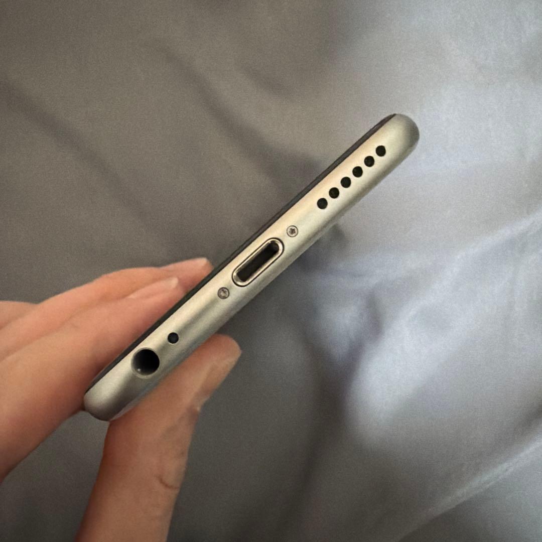 美品 Apple iPhone 6 16GBゴールド 本体 Lh198