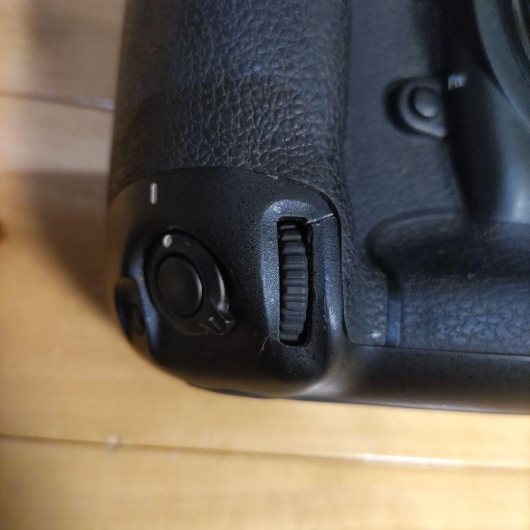 ニコン　D4s
