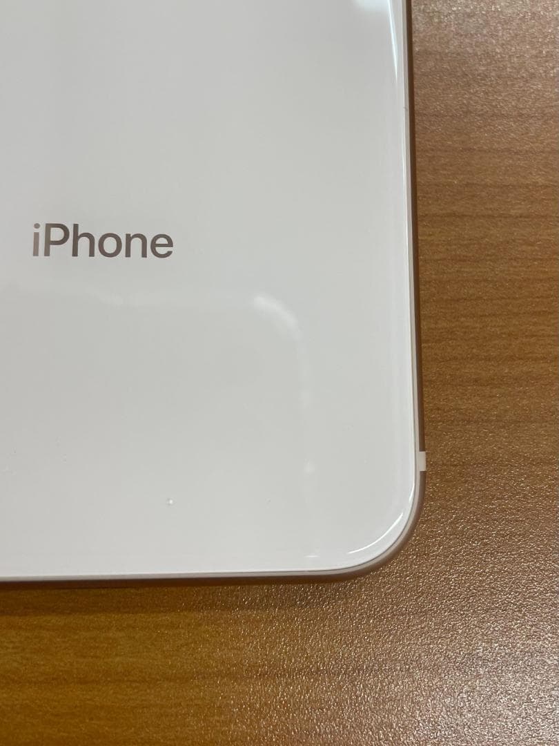 か*ん様 動作確認済み iPhone 8 64GB ID:U1902