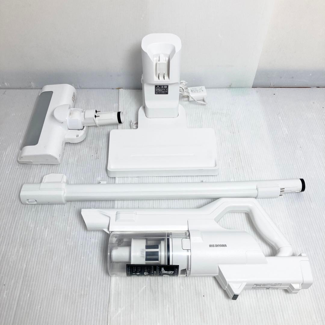 極美品 アイリスオーヤマ サイクロン スティック掃除機 SCD-122P-W