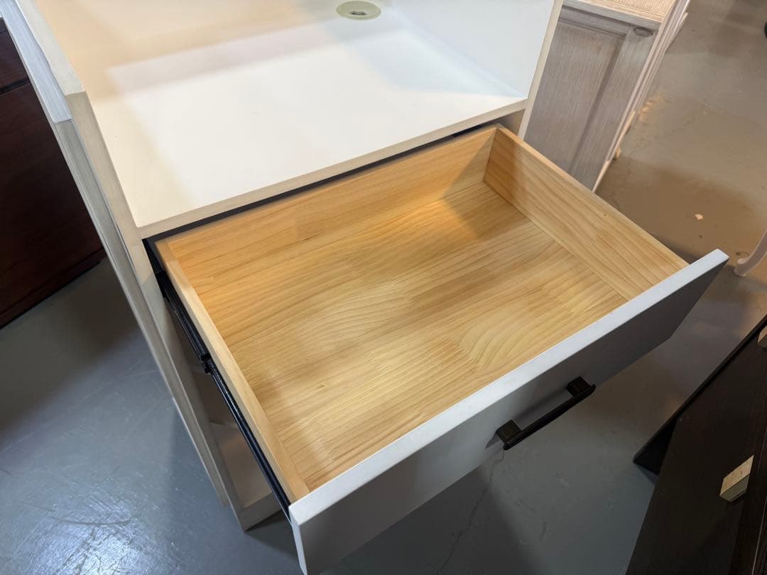 レジカウンター　店舗什器　シャビ―風　カウンター　カフェ　サロン