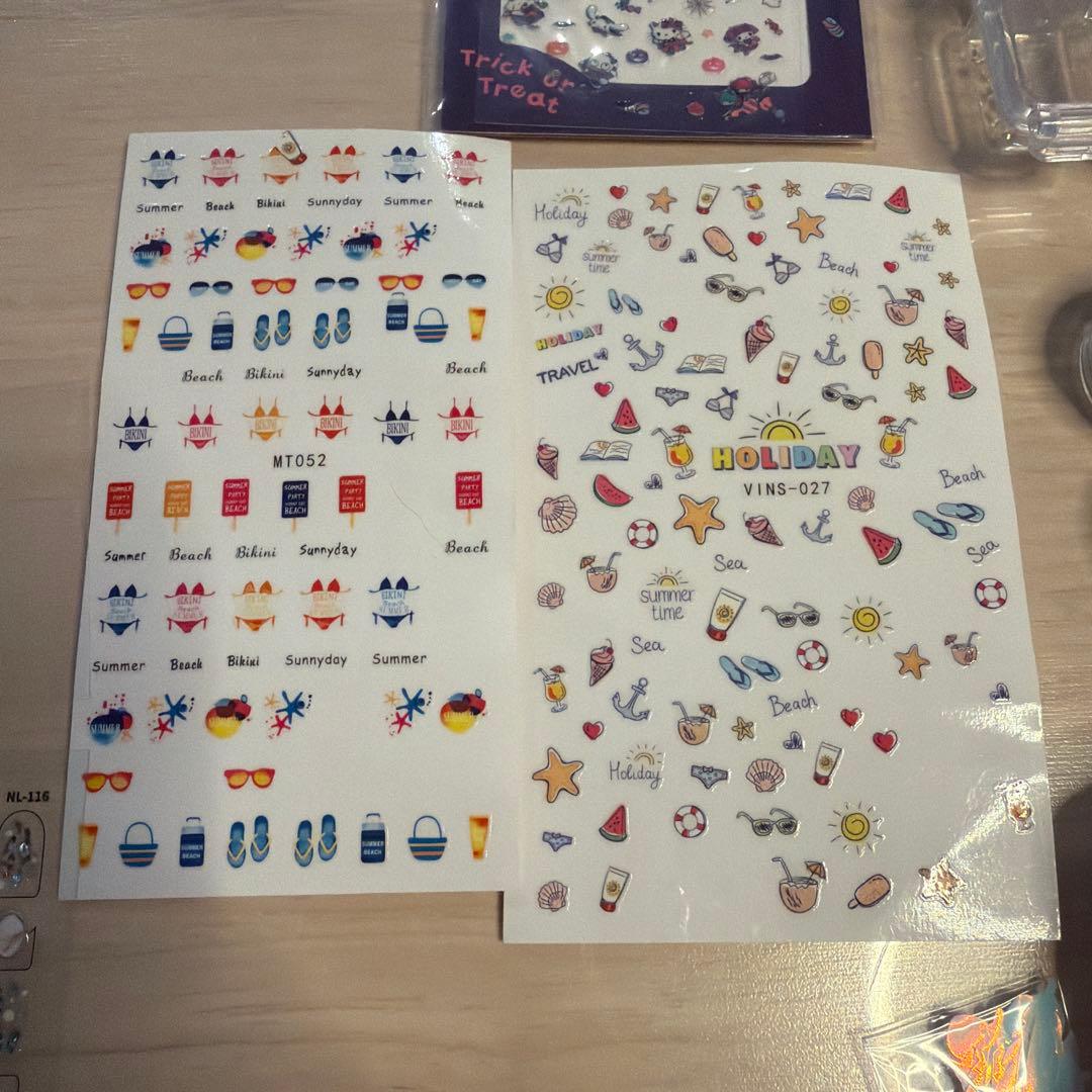 【ネイル引退品】ネイルシール・ネイルケアセット