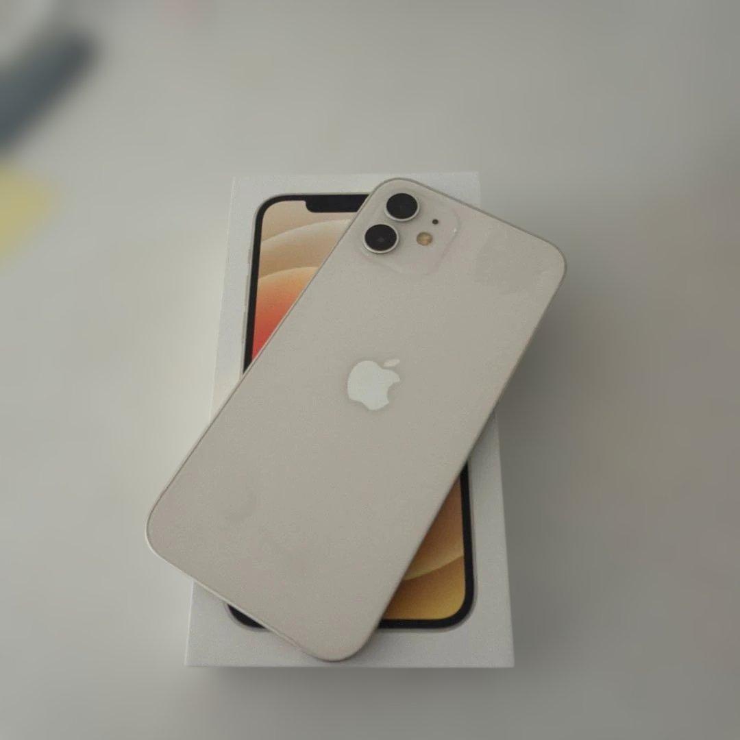 iPhone12 SIMフリー　128GB White ホワイト