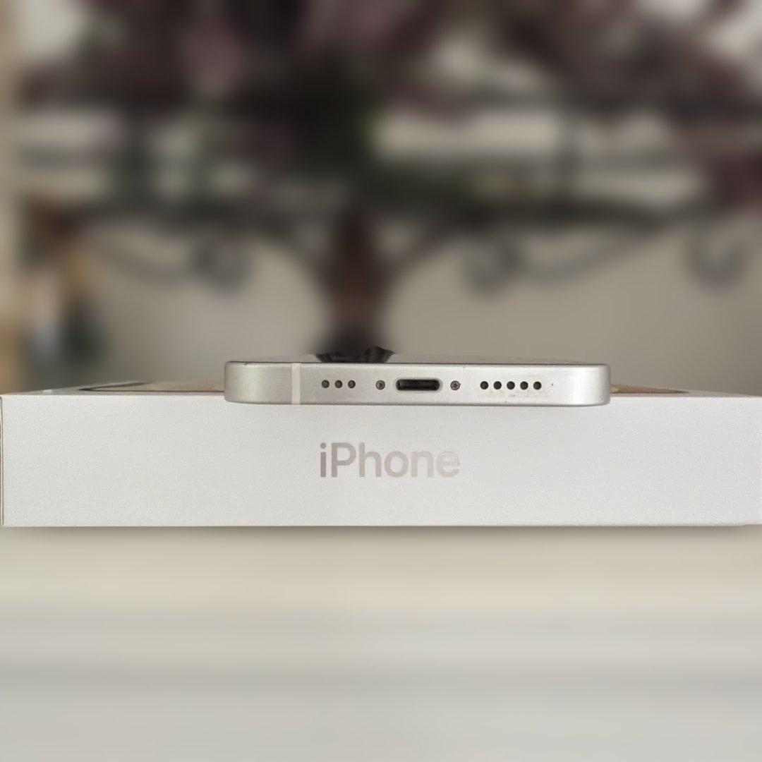 iPhone12 SIMフリー　128GB White ホワイト
